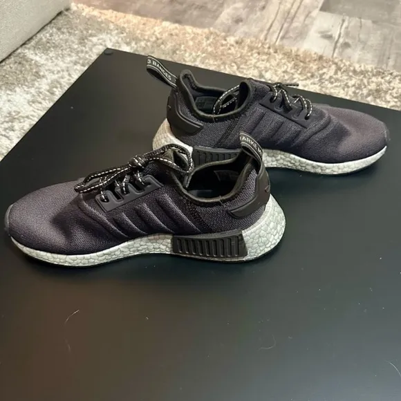 EUC Adidas NMD_R1 RARE Running Shoes Sneakers Women’s 8 Darkish Grey Black Brown