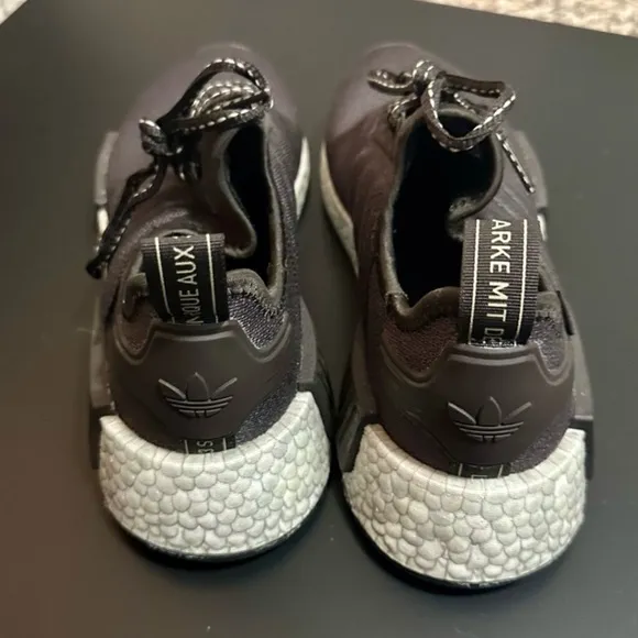 EUC Adidas NMD_R1 RARE Running Shoes Sneakers Women’s 8 Darkish Grey Black Brown