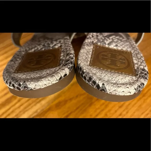 EUC Tory Burch Sandals, Pewter