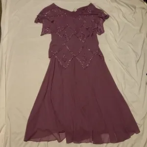 EUC Vintage Roamans 16W rich, wine-colored Elegant Sequined Evening Dress