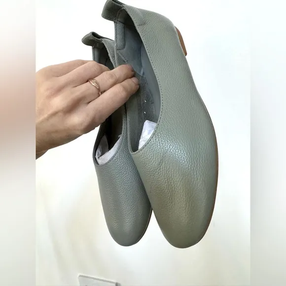 Everlane The Day Glove Sage Green *flaw
