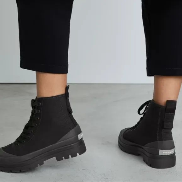 Everlane Utility Boots Organic Cotton Black Lug Sole