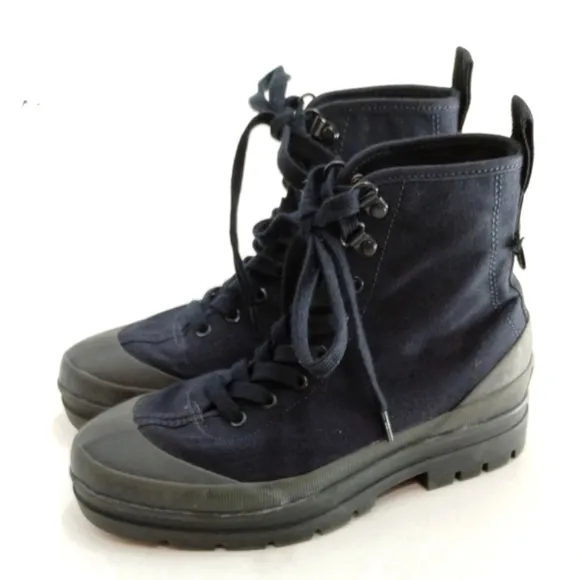 Everlane Utility Boots Organic Cotton Black Lug Sole