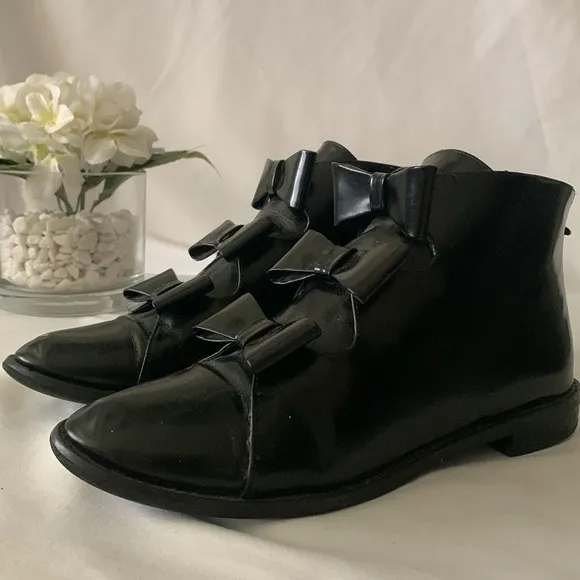 F-TROUPE Katherine Bow Leather Bootie