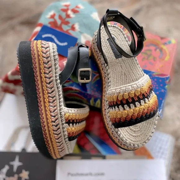 Farm Rio Rust Crochet Espadrille Flatform Sandals