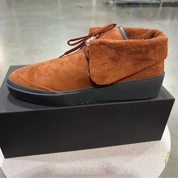 Fear of God Men’s Rust-Brown Suede Chukka Boots