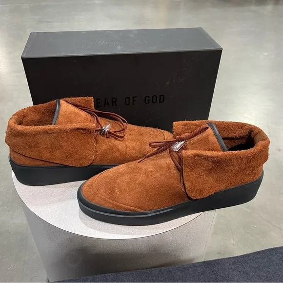 Fear of God Men’s Rust-Brown Suede Chukka Boots