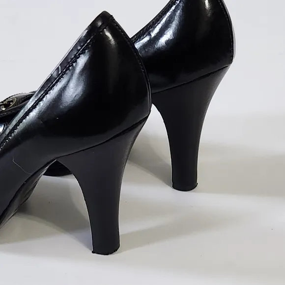 Fendi Black Patent Leather Women's Shoes