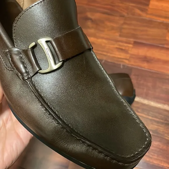 Ferragamo shoes size 6.5 brown leather