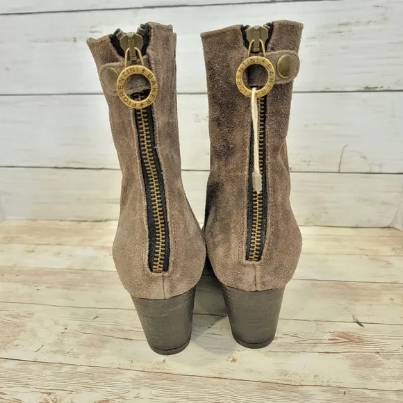 Fiorentini   Baker grey suede back zip ankle boots