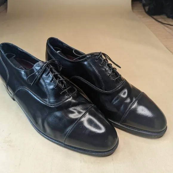 Florsheim &quot;Albany St&quot; Classic Black leather  Cap toe Oxford 20363 men's sz 11.5E
