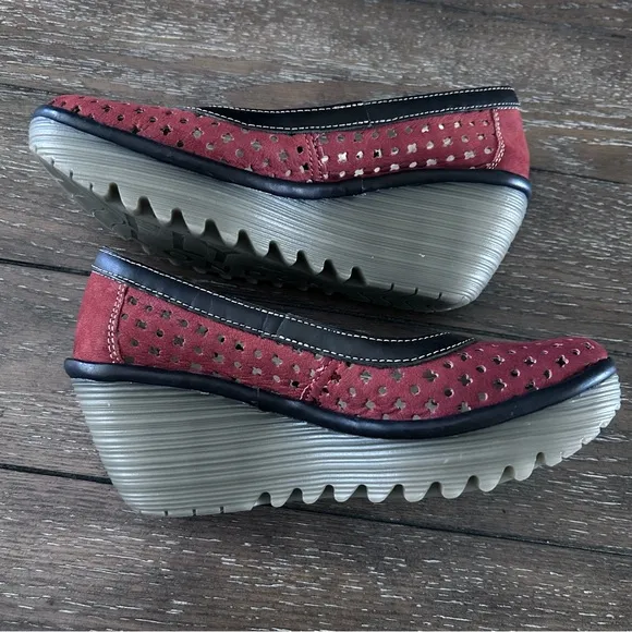 Fly London Shoes 37/7 Yika Perforated Wedges Brick Suede Leather NWOB