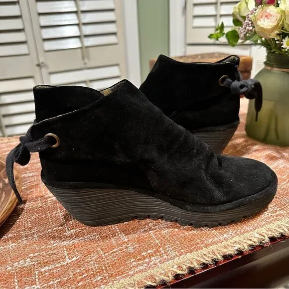 FLY London Suede Ruched Ankle Boots with Tie Detail Yebi Diesel