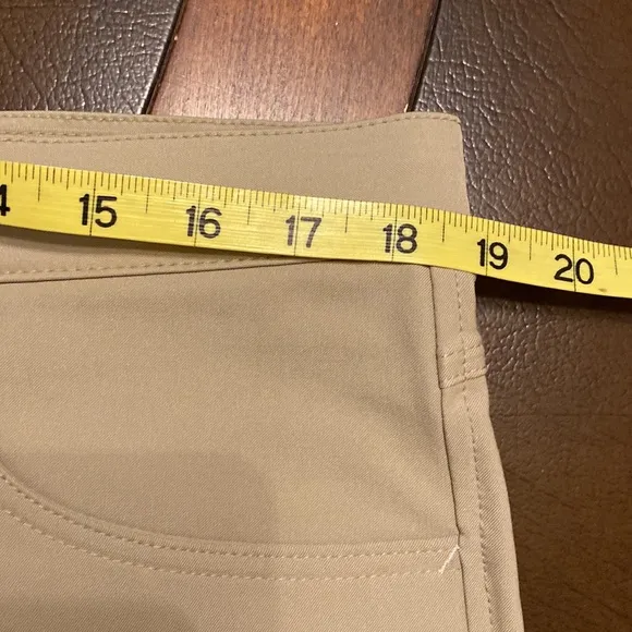 FootJoy mens golf casual tan pants size 36x30. Like new condition