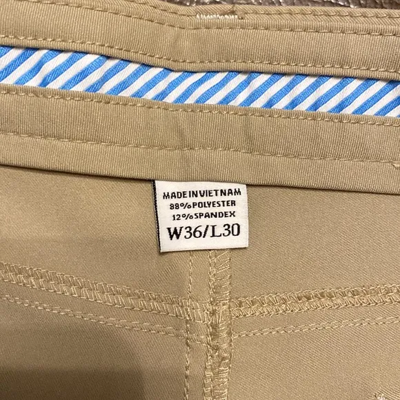 FootJoy mens golf casual tan pants size 36x30. Like new condition