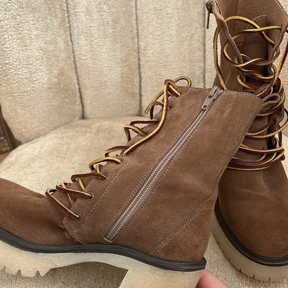 Free People Dylan Lace Up Suede Combat Boots Platform Taupe Leather