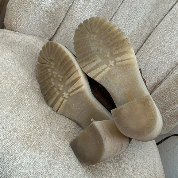 Free People Dylan Lace Up Suede Combat Boots Platform Taupe Leather