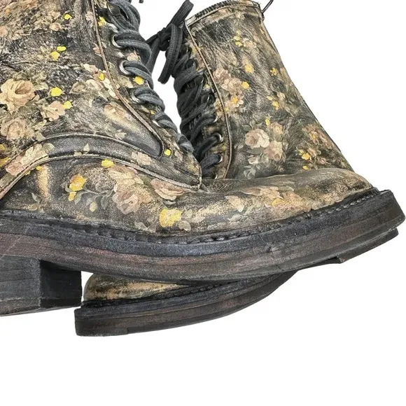 Free People Santa Fe Floral Print Combat Lace Up Boot  Sz: 7/37