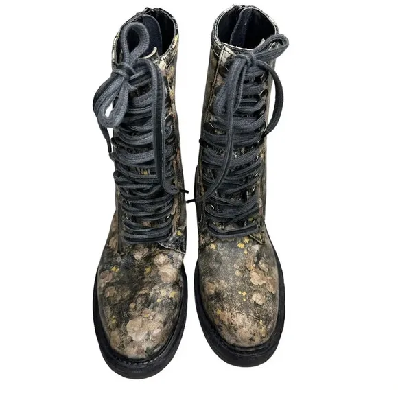 Free People Santa Fe Floral Print Combat Lace Up Boot  Sz: 7/37