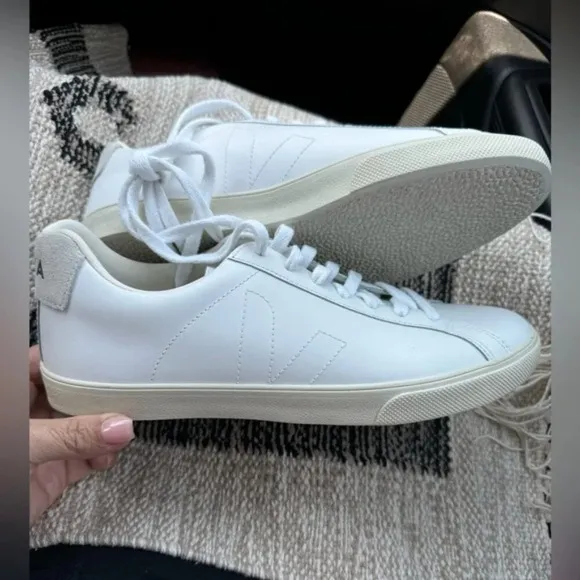 Free People Veja Esplar Sneakers Size 9 Women's NWOT $150