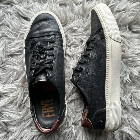 FRYE black &amp; brown leather lace up sneakers men’s shoe size 10.5