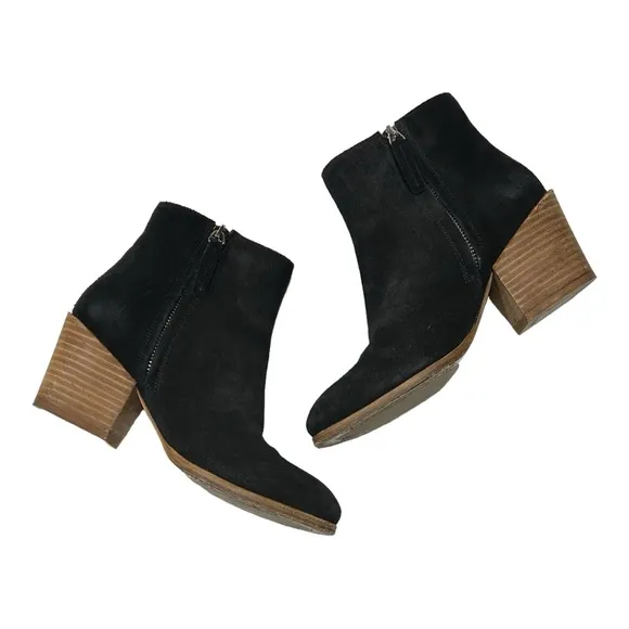 Frye Casey Stud Bootie Black Suede Ankle Boots Sz 6