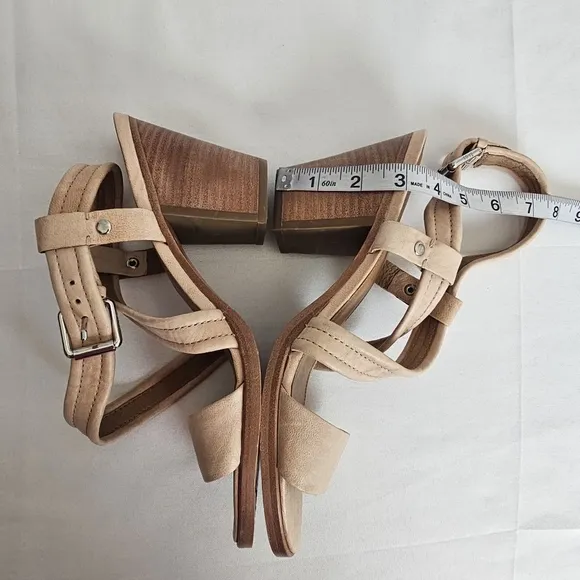 Frye Dani Criss-cross Heeled Sandals