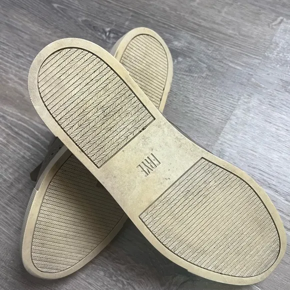 Frye Gemma Keltie Very Cute Buckle Suede Shoes- 8.5M
