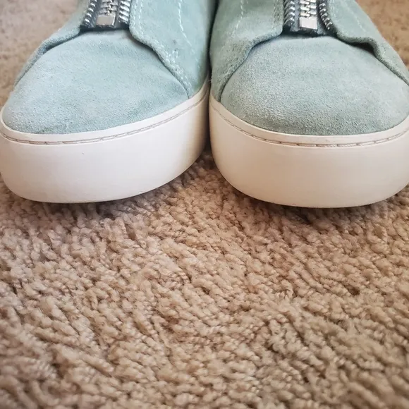 Frye Lena Zip Low Zippered Suede Shoes