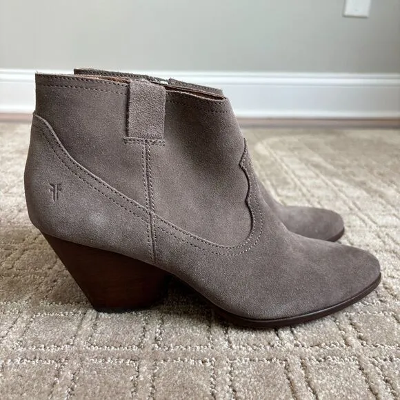 Frye Reina Suede Bootie Size 9.5 Taupe Gray Western Cowgirl Festival Ankle Boots
