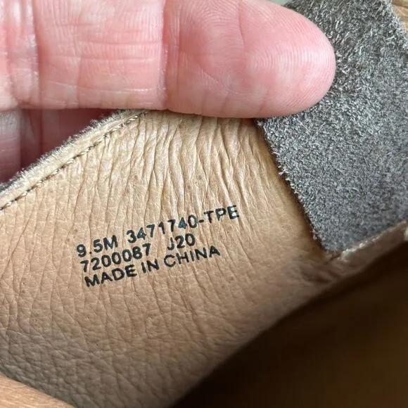 Frye Reina Suede Bootie Size 9.5 Taupe Gray Western Cowgirl Festival Ankle Boots