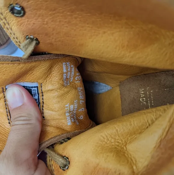 FRYE Sabrina 6G tan suede leather lace-up boots
