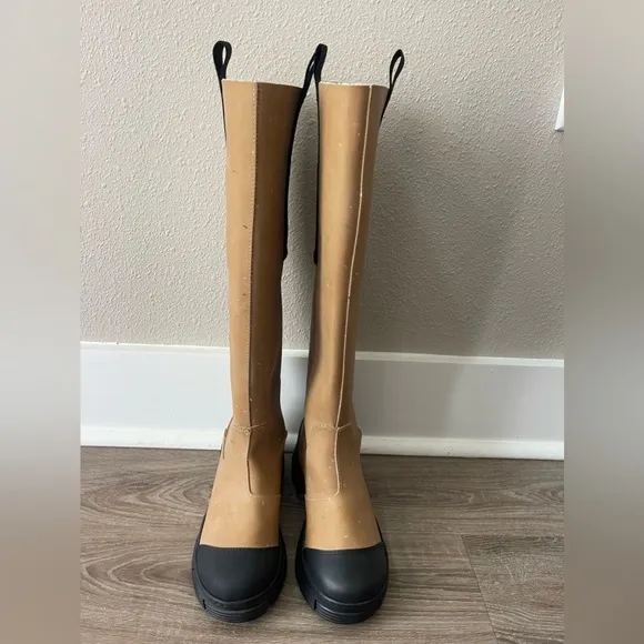 GANNI Recycled‎ Rubber Boots The Country Tall Lug Sole Boots in Chipmunk
