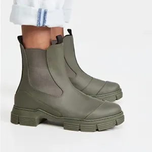 GANNI Recycled rubber Chelsea ankle boots size 39