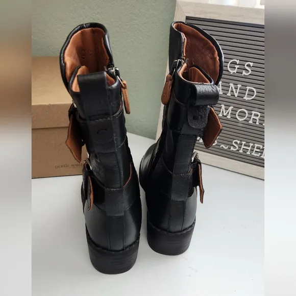 Gentle Souls by Kenneth Cole Best Double Buckle Boots Women's Sz 7