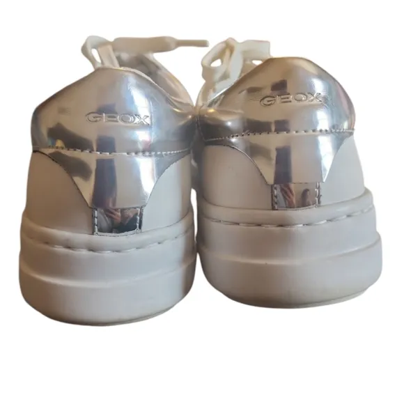 Geox Respira Pontoise Women's White Silver Leather Shoes Sneaker Size 7 Y2K 90s