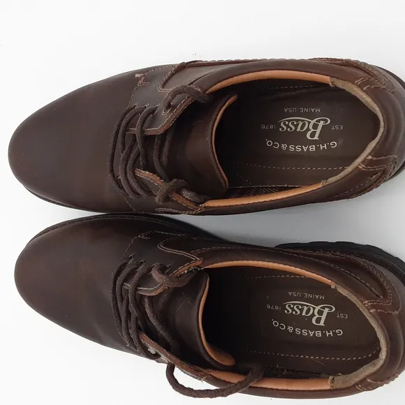 GH Bass &amp; Co Classic Brown Leather Men 7.5  Oxford Casual Office Y2k Grandpa