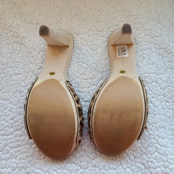 Giancarlo Paoli cheetah print calf skin heels