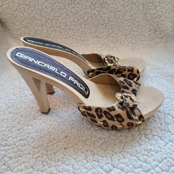 Giancarlo Paoli cheetah print calf skin heels