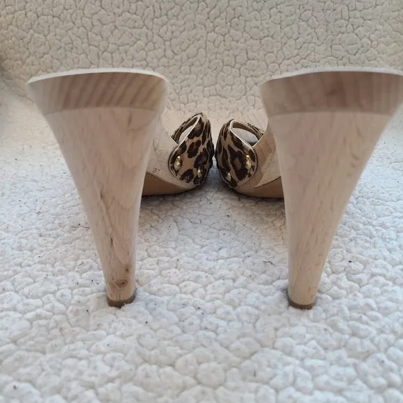 Giancarlo Paoli cheetah print calf skin heels
