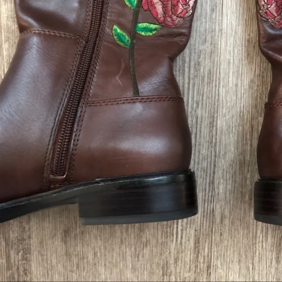 Gianni Bini Brown Leather Floral Boots