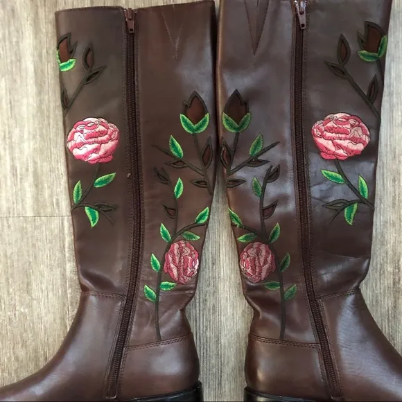 Gianni Bini Brown Leather Floral Boots
