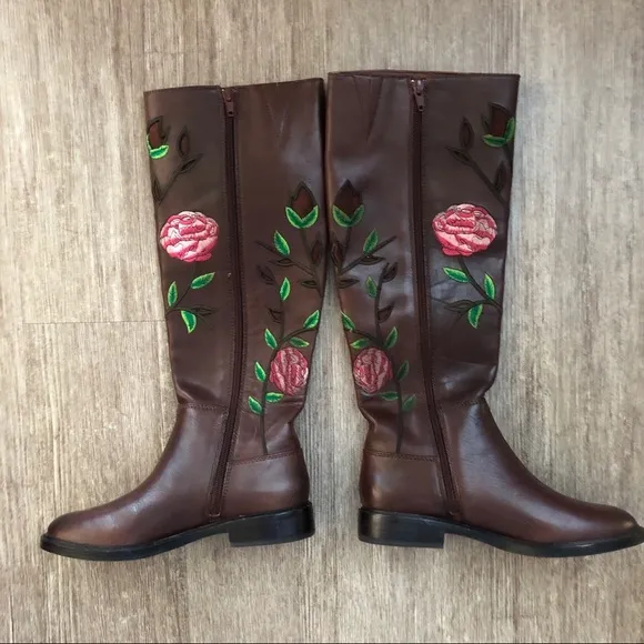 Gianni Bini Brown Leather Floral Boots