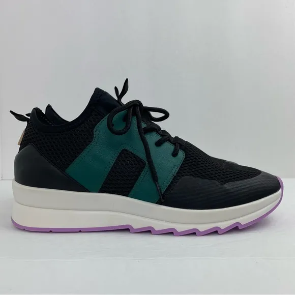 Gianni Bini size 8.5 Women’s Finish-Line Black Athletic Shoes