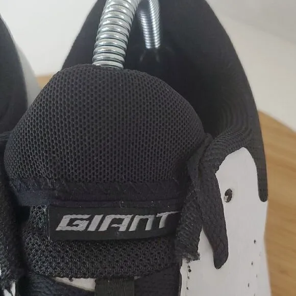 Giant Shuttle Flat Men's Cycling Shoes Grey Black Size 11