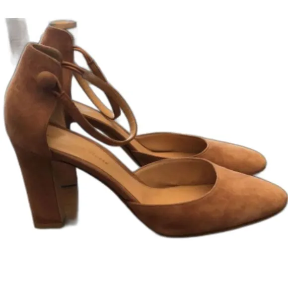 GIANVITO ROSSI SIZE 40 US 9  TAN SUEDE ANKLE STRAP BLOCK HEEL SHOES HERLS PUMPS