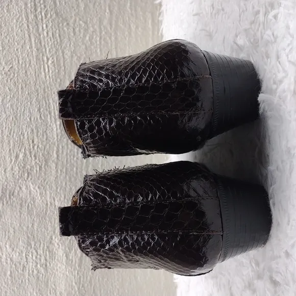 Giorgio Brutini Dark Brown Genuine Snakeskin Leather Almond Toe Chelsea Boot