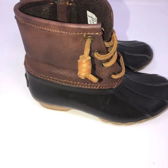 𝅺Girls sperry brown duck boots size 12 kids