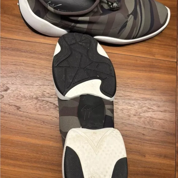 Giuseppe Zanotti 'Light Jump Lt1' Sneakers Camo Mens 42 Eur MSRP $750 WORN ONCE