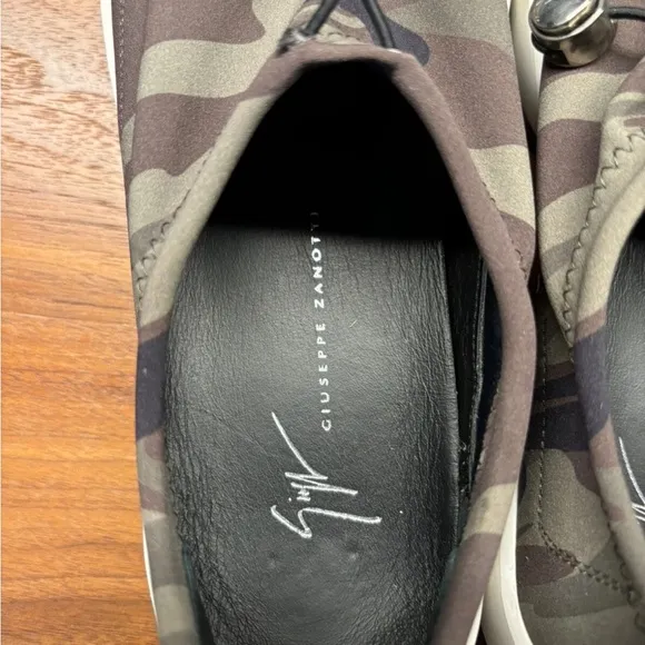 Giuseppe Zanotti 'Light Jump Lt1' Sneakers Camo Mens 42 Eur MSRP $750 WORN ONCE